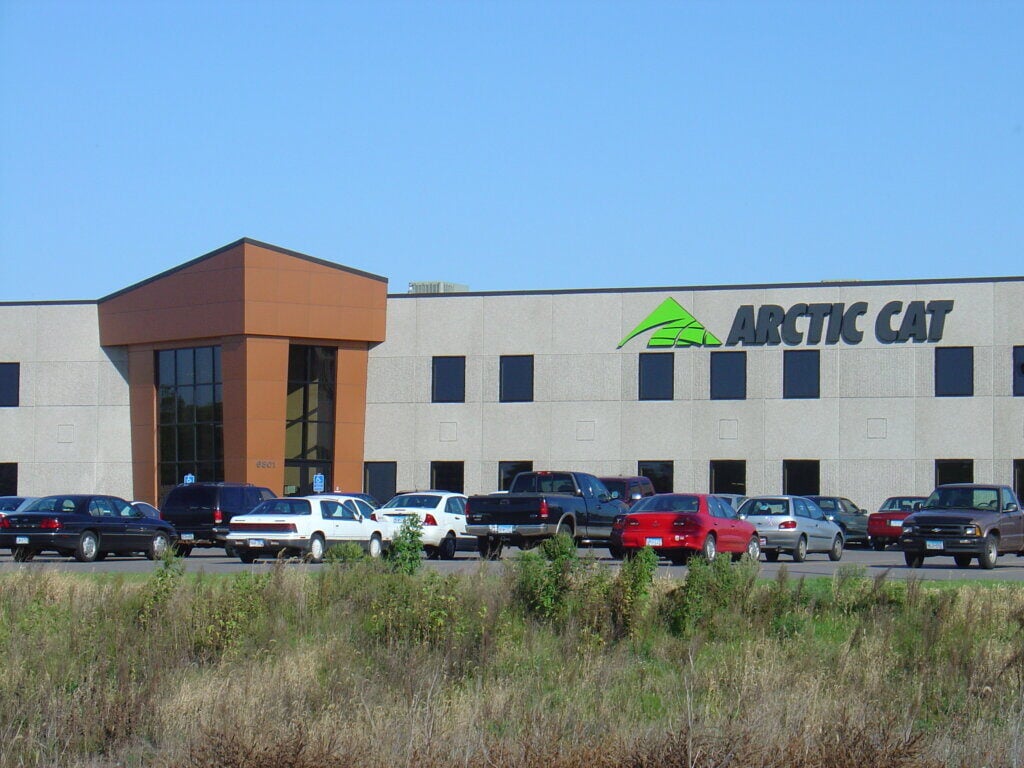 Arctic Cat windows