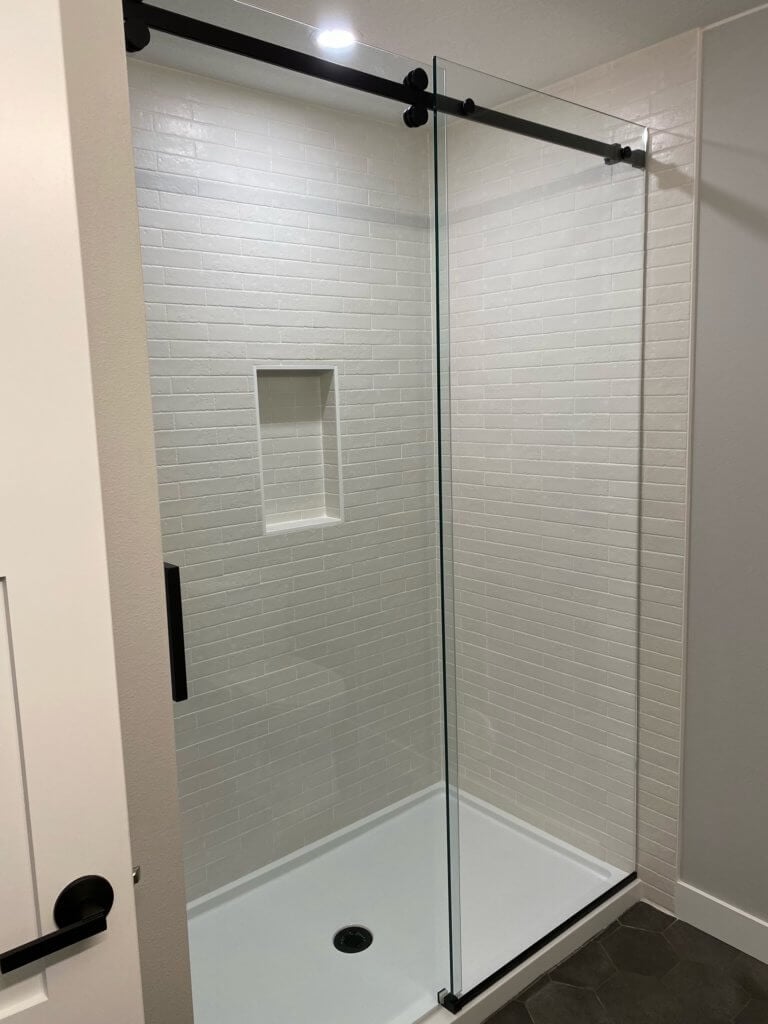 Glass shower door