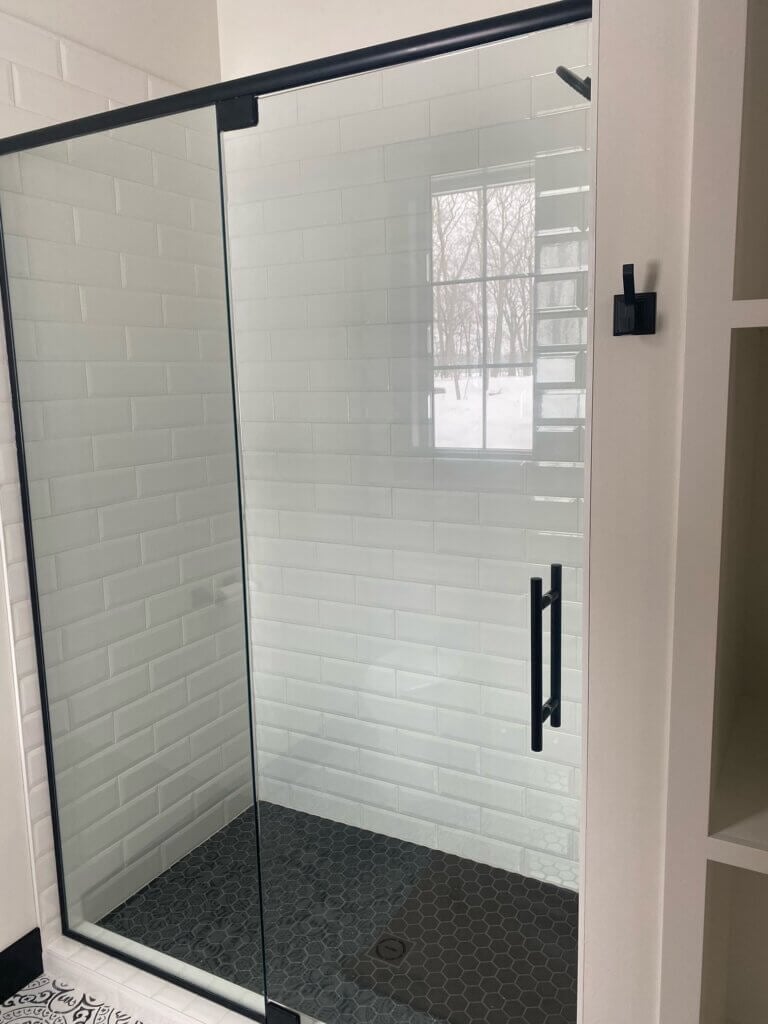 Glass shower door