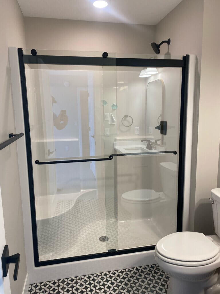 Glass shower door