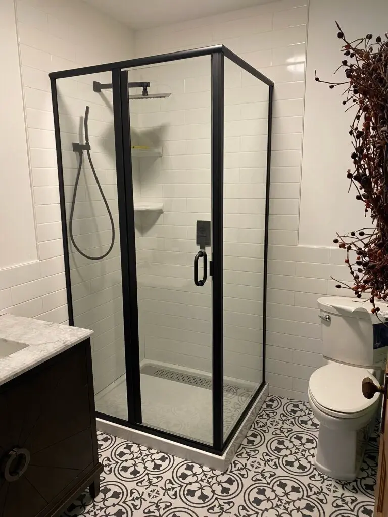 Glass shower door